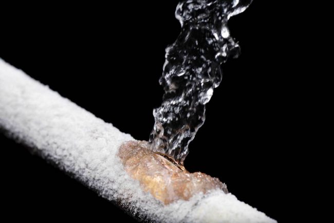 tips to prevent frozen pipes